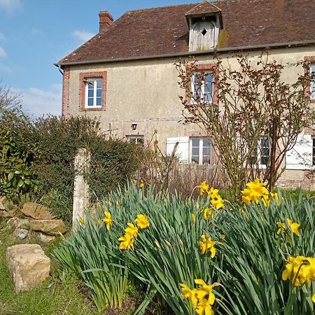 Sainte-Suzanne Gite De La Ferme Calme Et Tranquille Villa Les Baux-de-Breteuil Ngoại thất bức ảnh